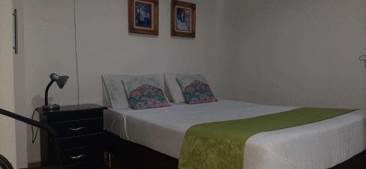 Hotel Aussie koala Armenia  Buitenkant foto