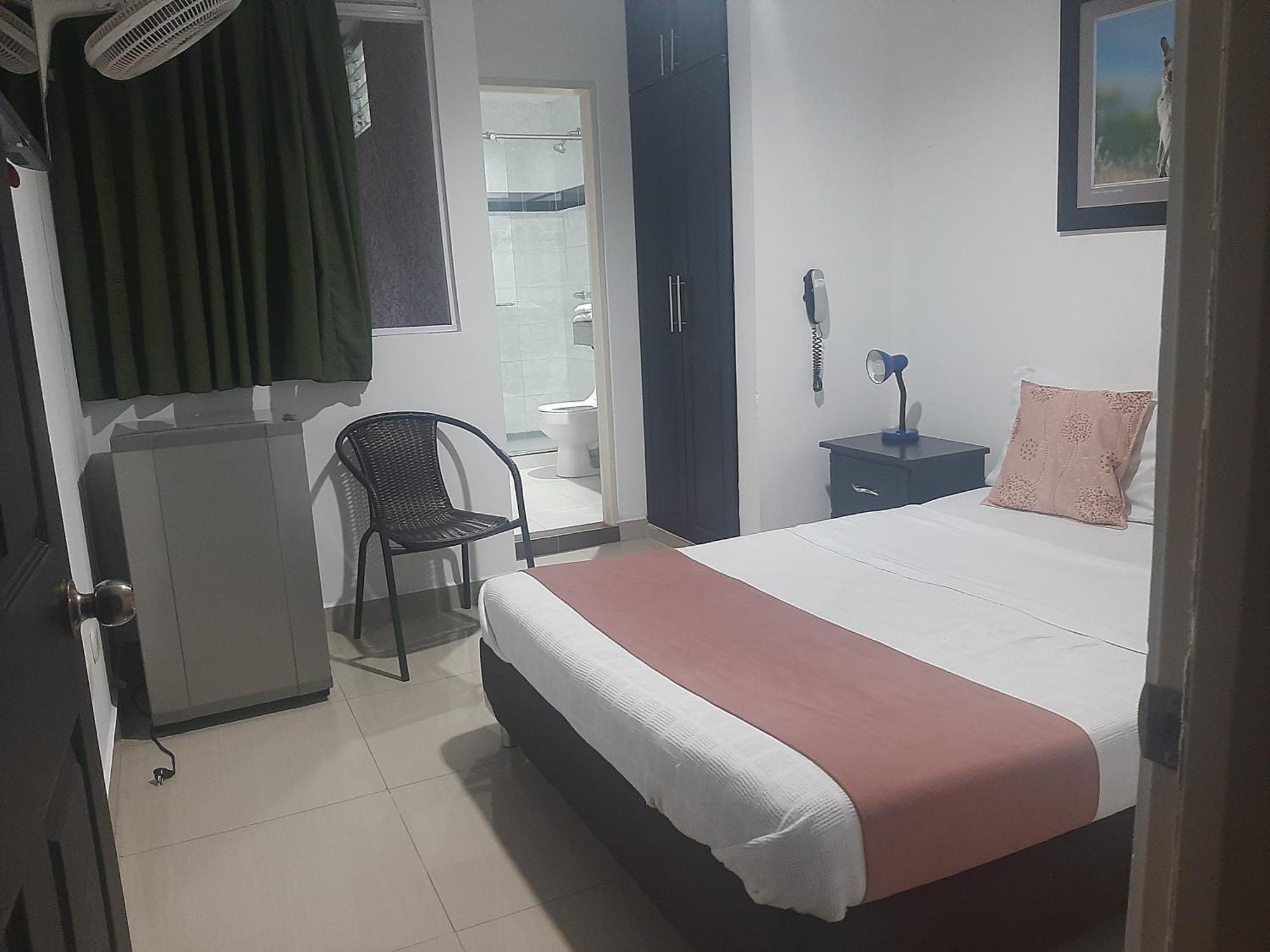 Hotel Aussie koala Armenia  Buitenkant foto