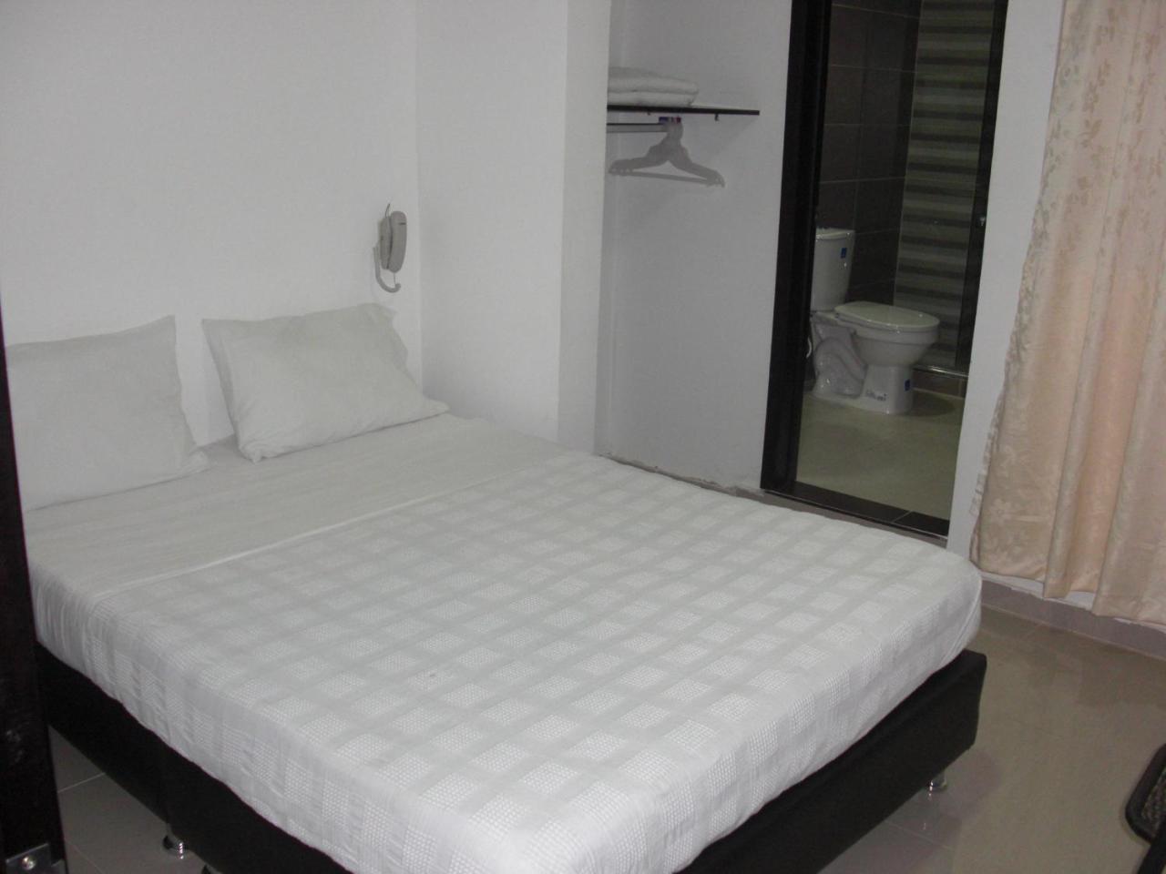 Hotel Aussie koala Armenia  Buitenkant foto